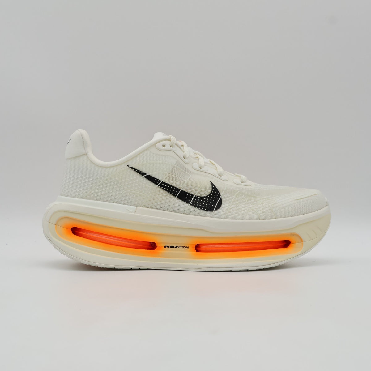 IQ4035-100 Nike Vomero Premium Sail Coconut Milk Total Orange (Men's)