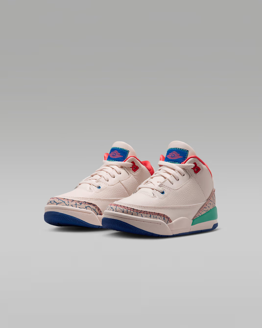 IO2074-100 Nike Jordan 3 Retro "Chalk/Track Red" (PS)