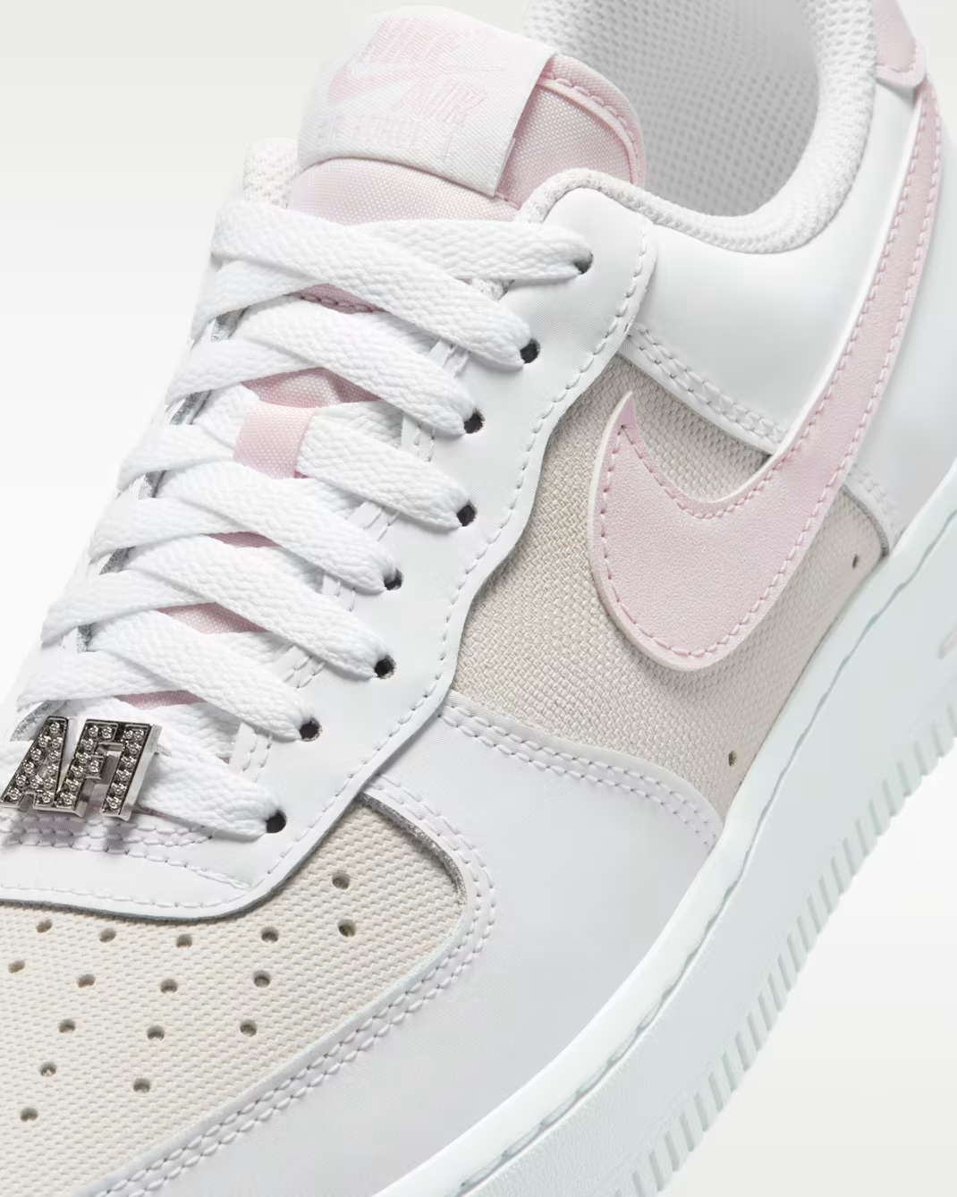 IV4721-100 Nike Air Force 1 Low '07 SE "White" (Women's)