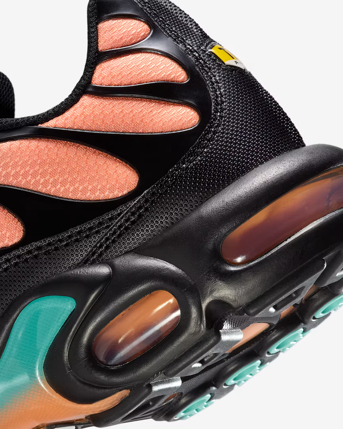 DM0032-022 Nike Air Max Plus Peach Teal (Men's)