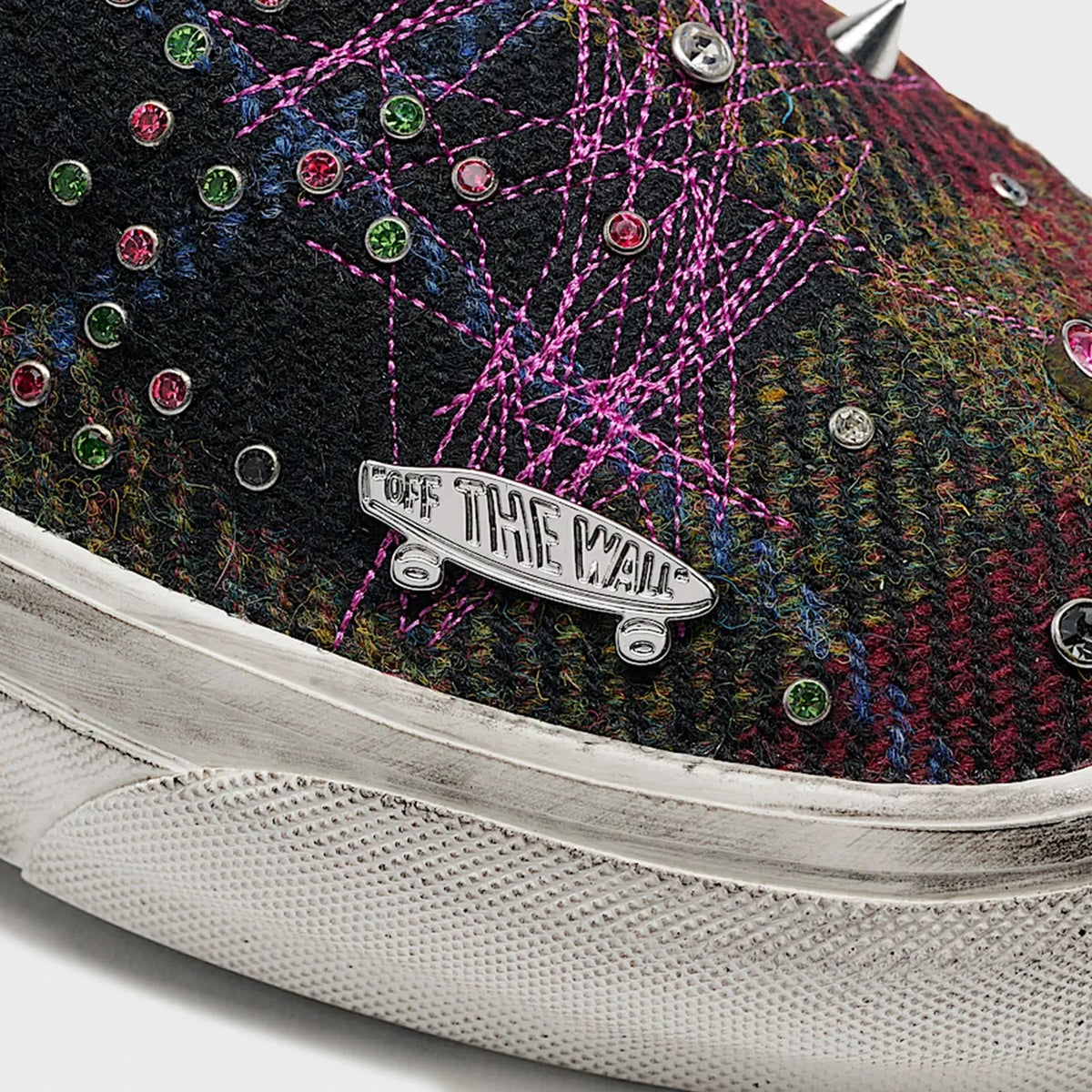 VN000E96BJN Harris Tweed Ã Vans Premium Classic Slip-On "Tweed Red/Blue" (Men's)