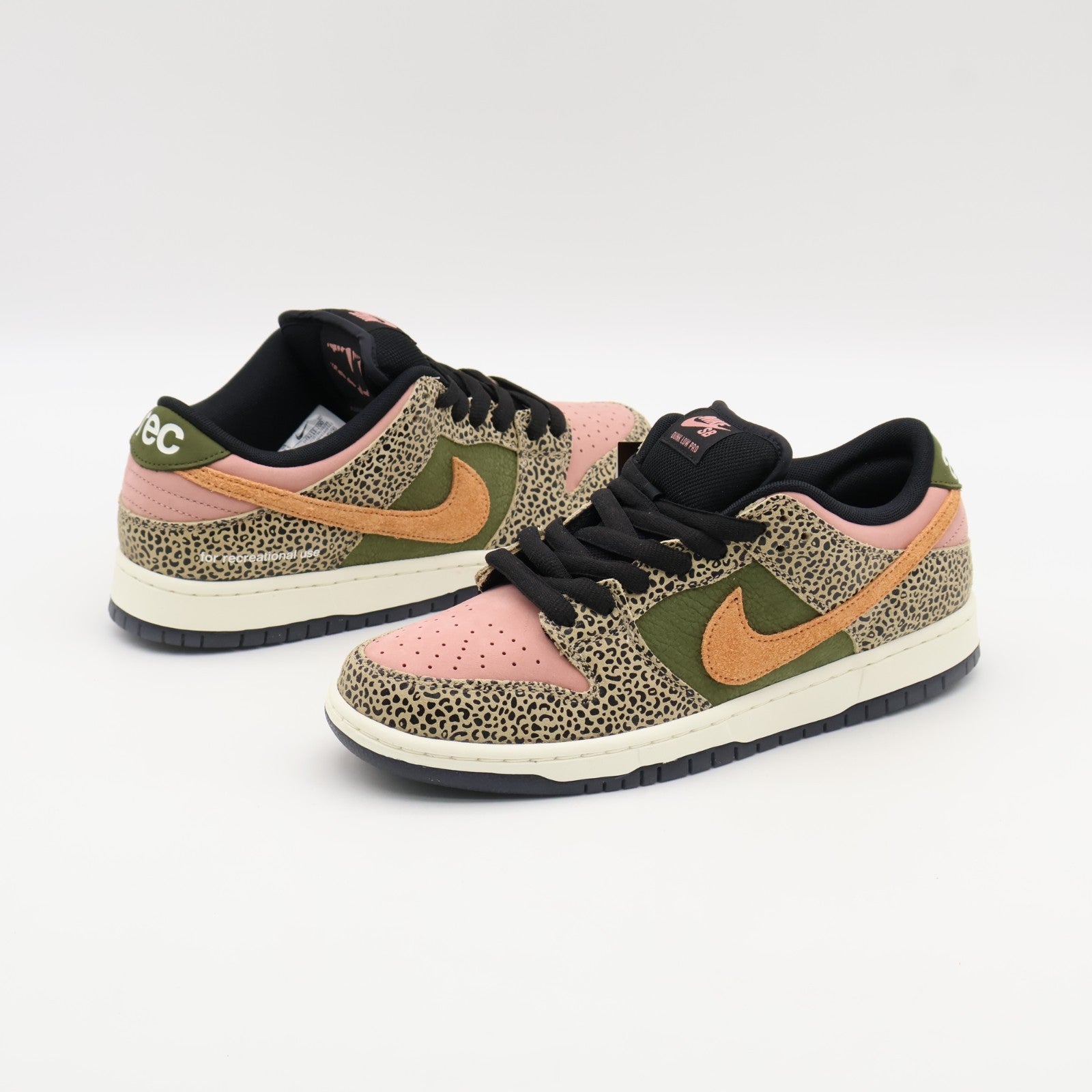 IH3211-200 Arts Rec Nike SB Dunk Low Pro Rust Pink and Rough Green (Men's)