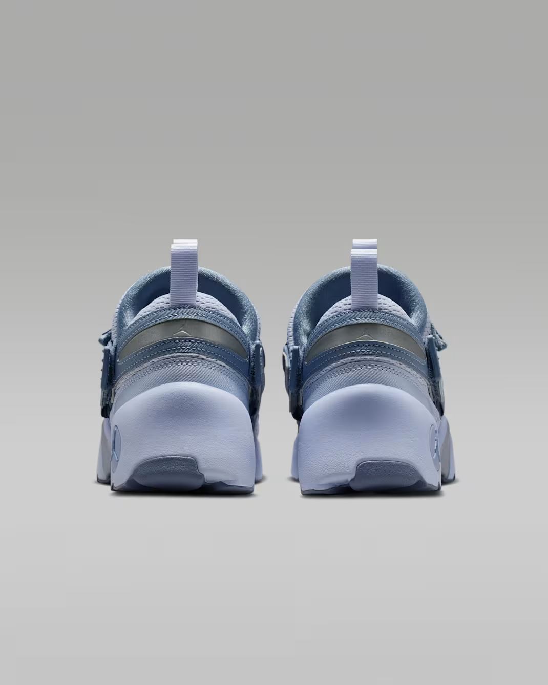 HQ2164-010 Nike Jordan Trunner LX Ghost Reflective Silver Ashen Slate (Women's)