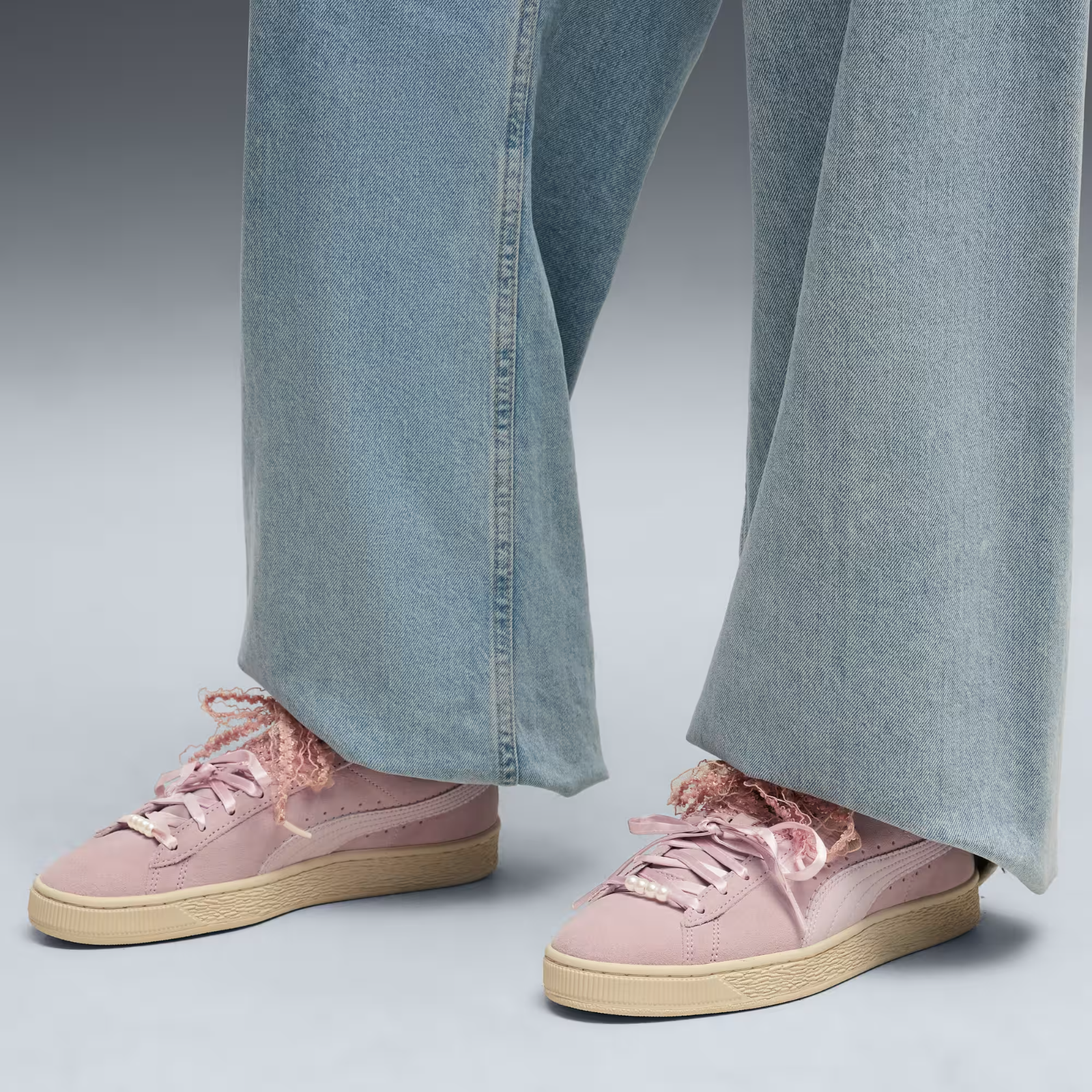 408330-05 Puma Suede Bloom "Misty Pink/Powder Pink" (Women's)