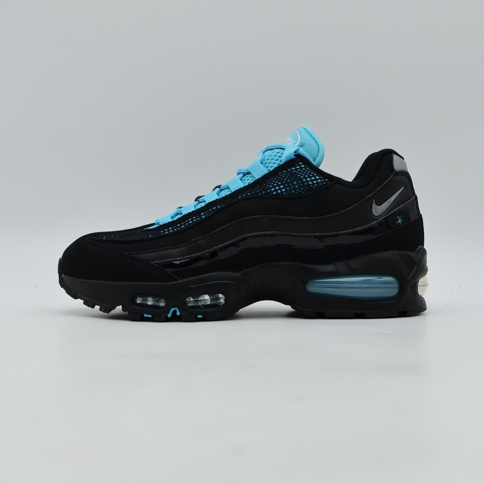 IM4691-001 Nike Air Max 95 Big Bubble SE "Scorpion/Black/Gamma Blue" (Men's)