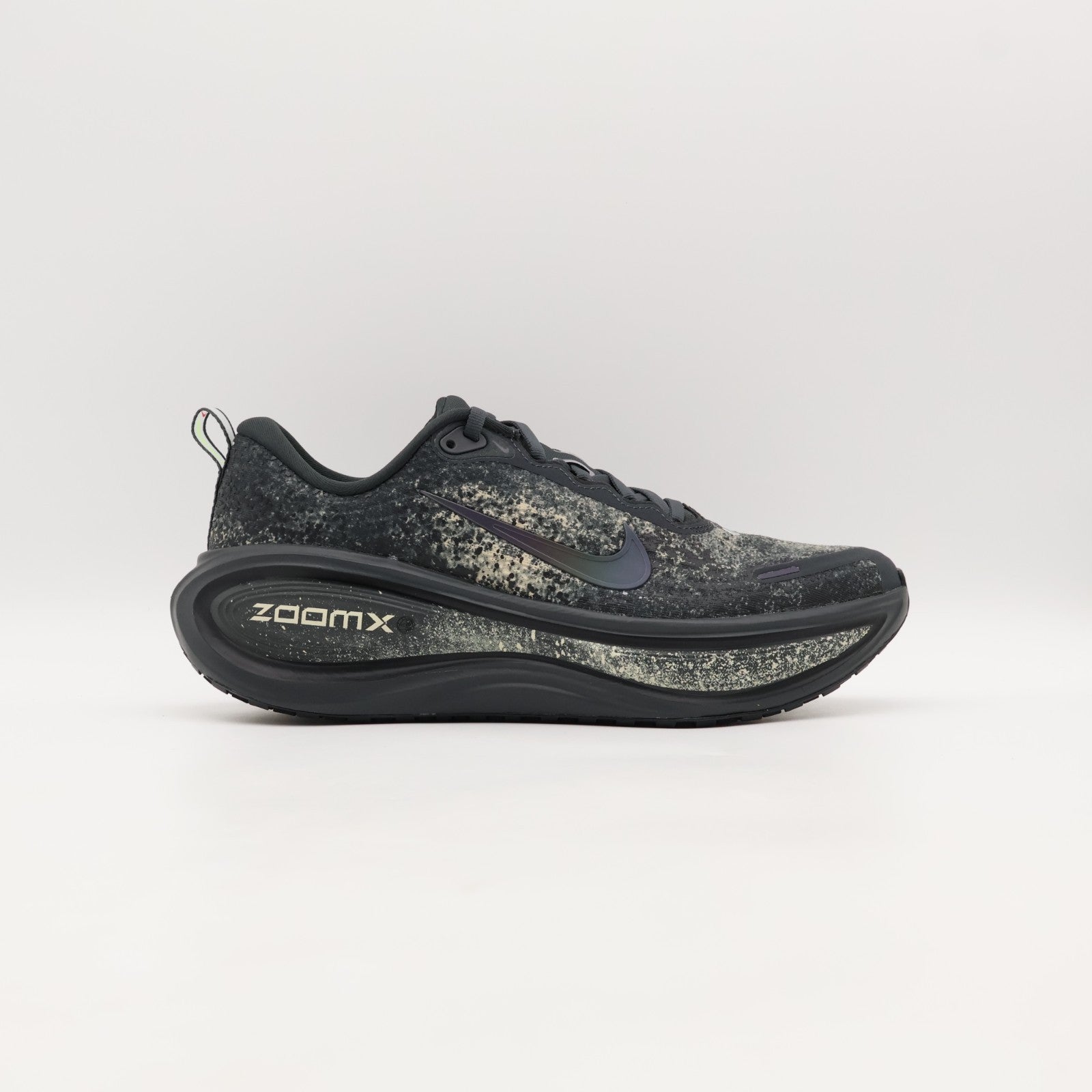 IM6776-060 Nike Vomero Plus Anthracite Oatmeal Volt Black (Men's)