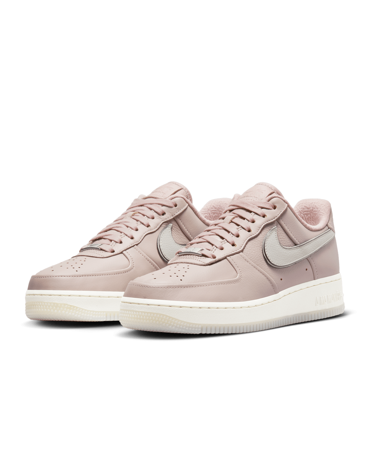 HF4084-200 A Ma ManiÃ©re Ã Nike Air Force 1 Low '07 (Women's)