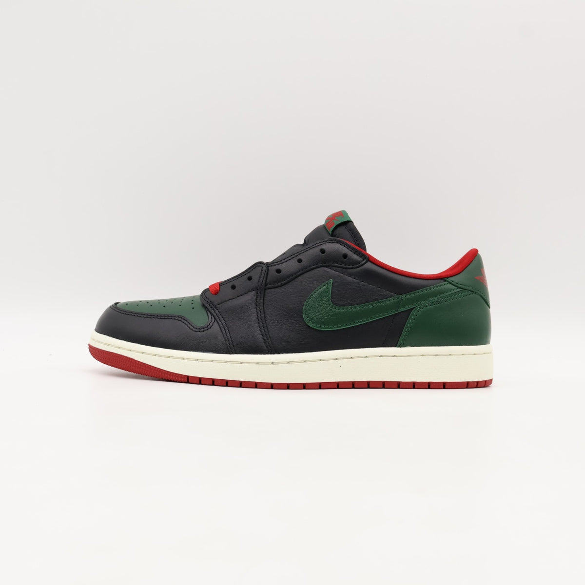 CZ0775-036 Nike Air Jordan 1 Retro Low OG Black and Gorge Green (Women's)