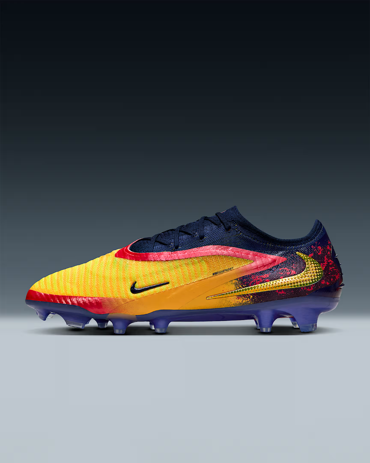 HQ2332-800 Nike Phantom Elite Low Elite Erling Haaland (Men's)
