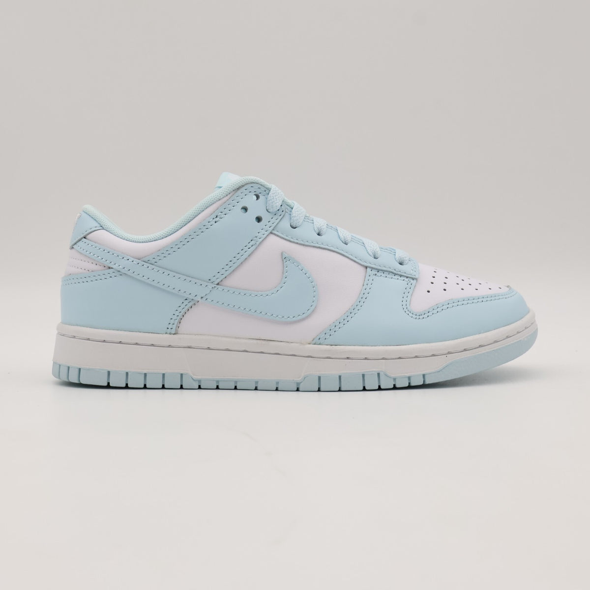 DV0833-104 Nike Dunk Low Retro Glacier Blue (Men's)