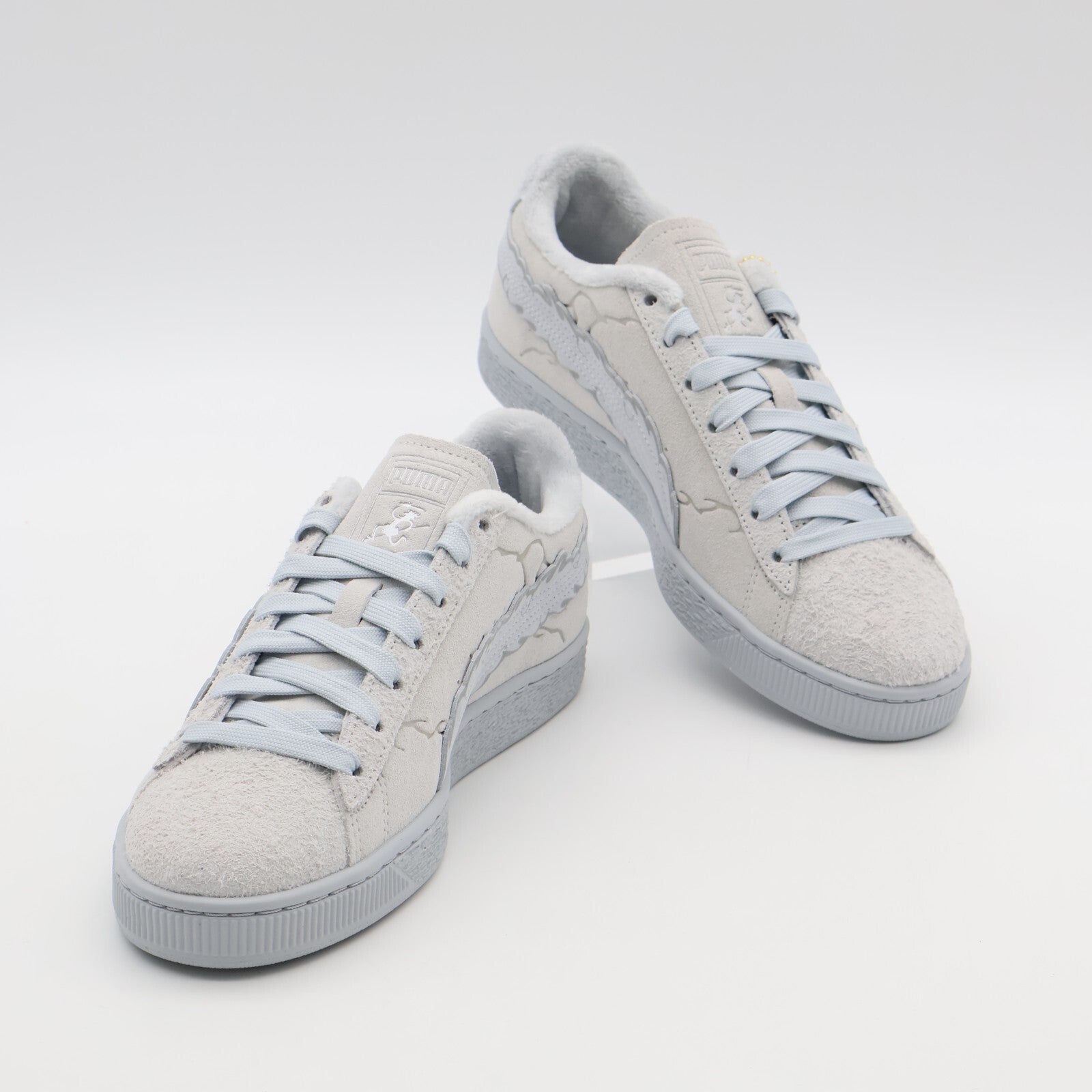 396524-01 ONE PIECE Puma Suede Luffy Gear 5 Feather Gray Platinum Gray (Men's)
