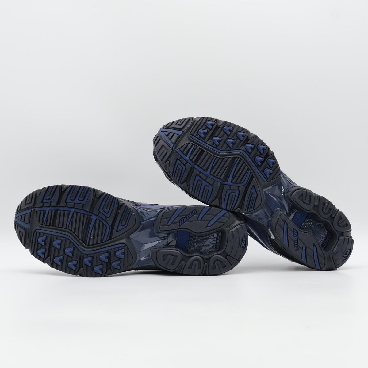 D1GD243401 END. Mizuno Wave Rider 10 North Sea (Men's)