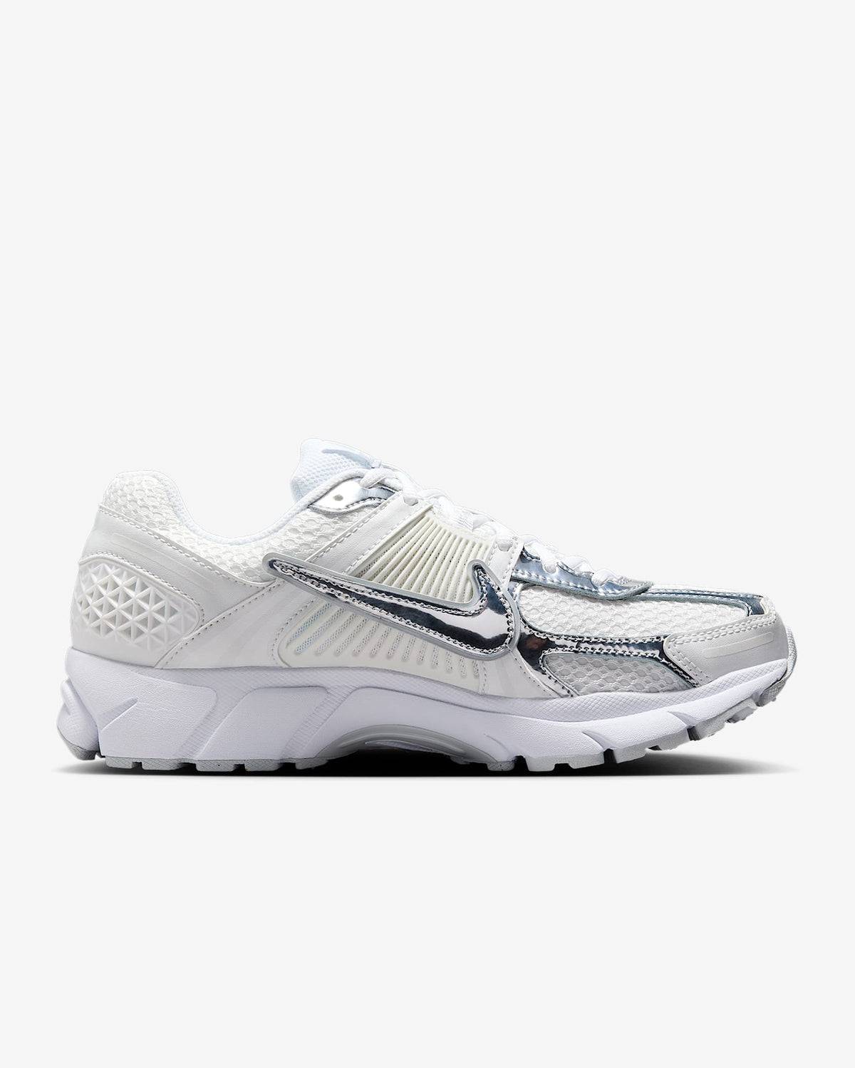 HF7723-100 Nike Women's Zoom Vomero 5 Chrome Toe (Women's)