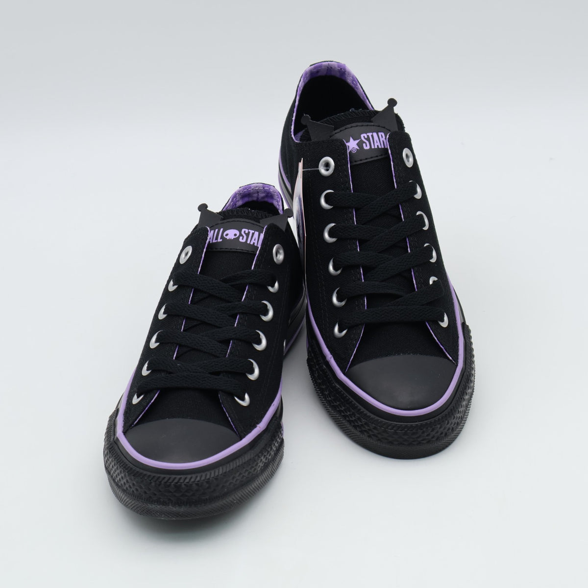 31318850 Sanrio Ã Converse All Star OX "Kuromi" (Men's)