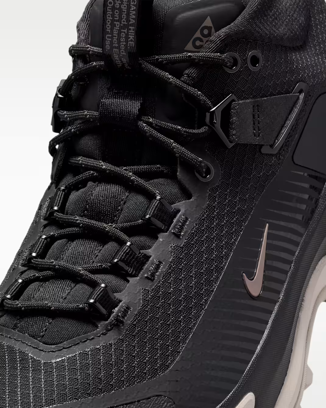 IO7854-005 Nike ACG Zegama Hike "Black/Cream" (Men's)