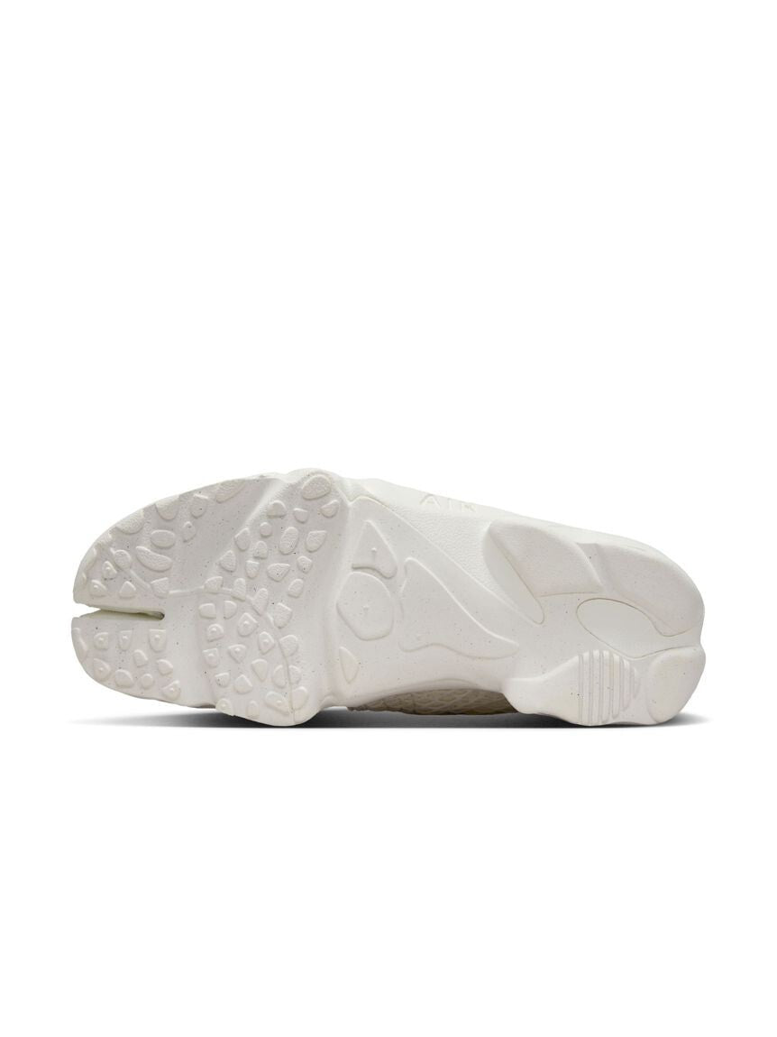 HM8288-101 Nike  Air Rift Lace Sail (Women's)