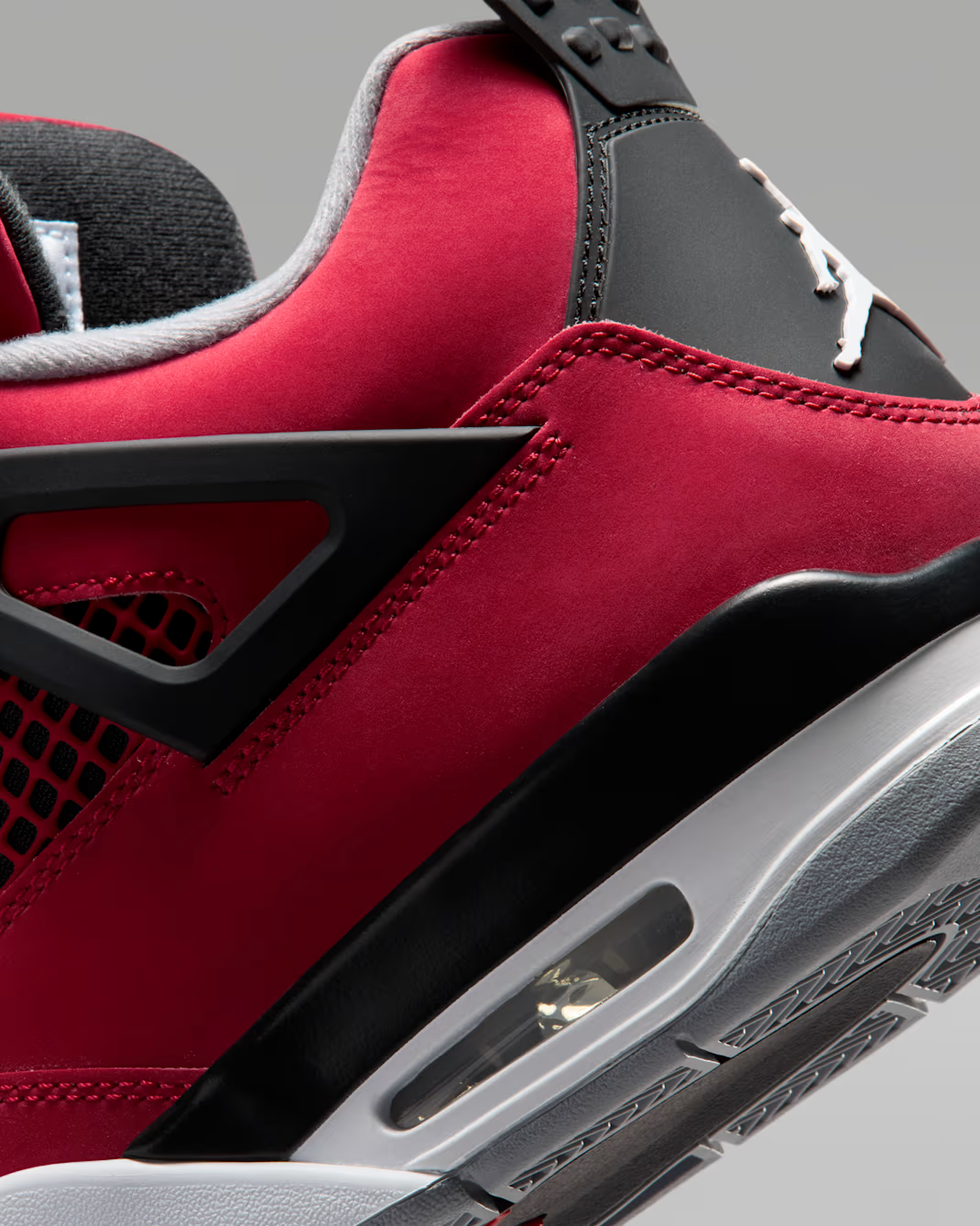 FQ8138-600 Nike Air Jordan 4 Retro Toro Bravo (2026) (Men's)