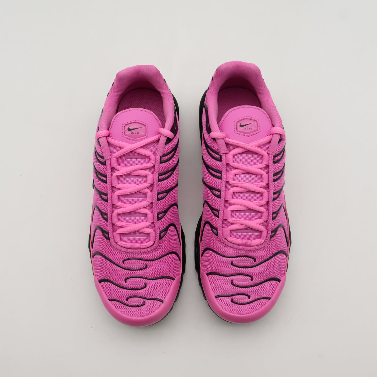 HJ9743-601 Nike Air Max Plus Black Pink (Women's)