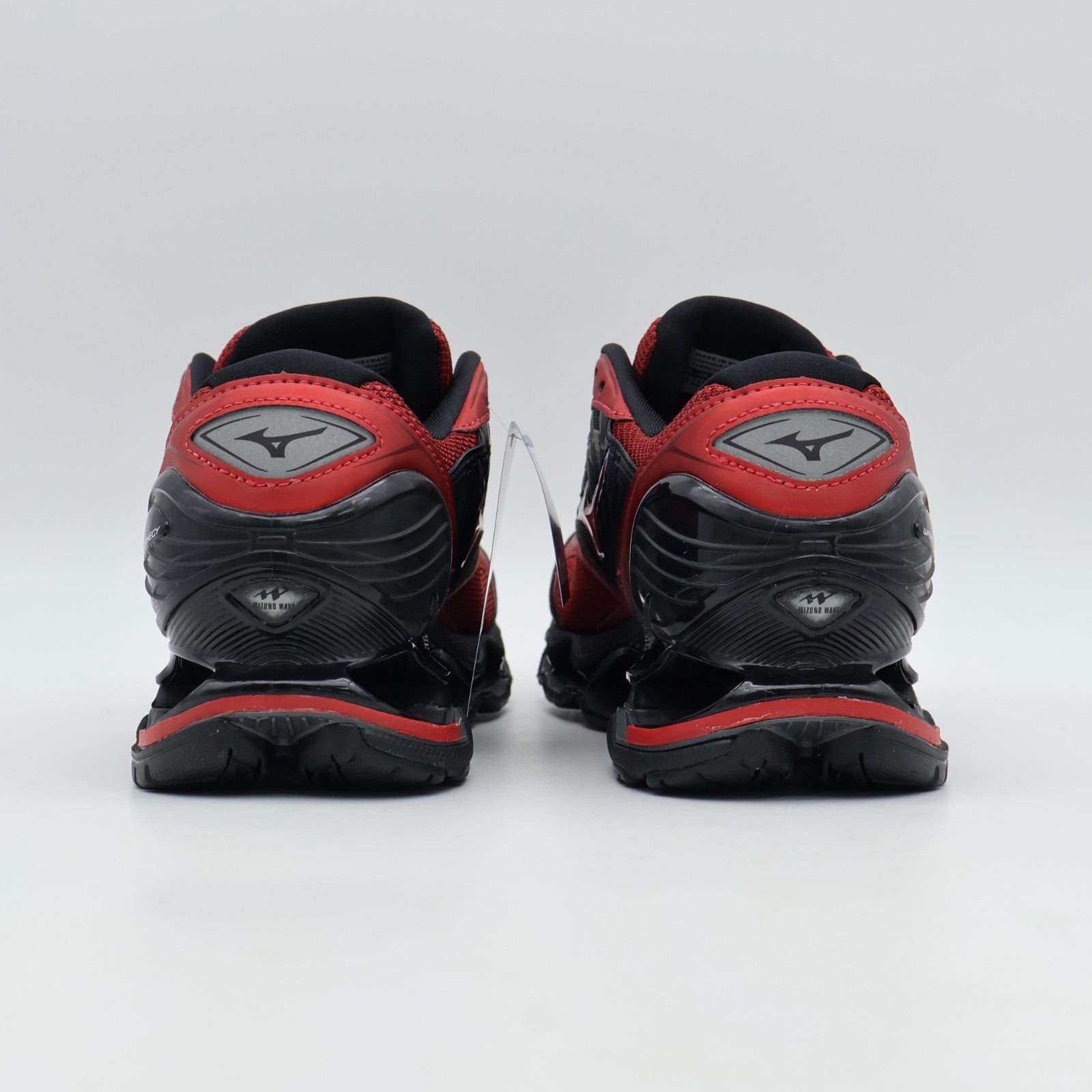 D1GA333706 Mizuno Wave Prophecy LS Red Black (Men's)