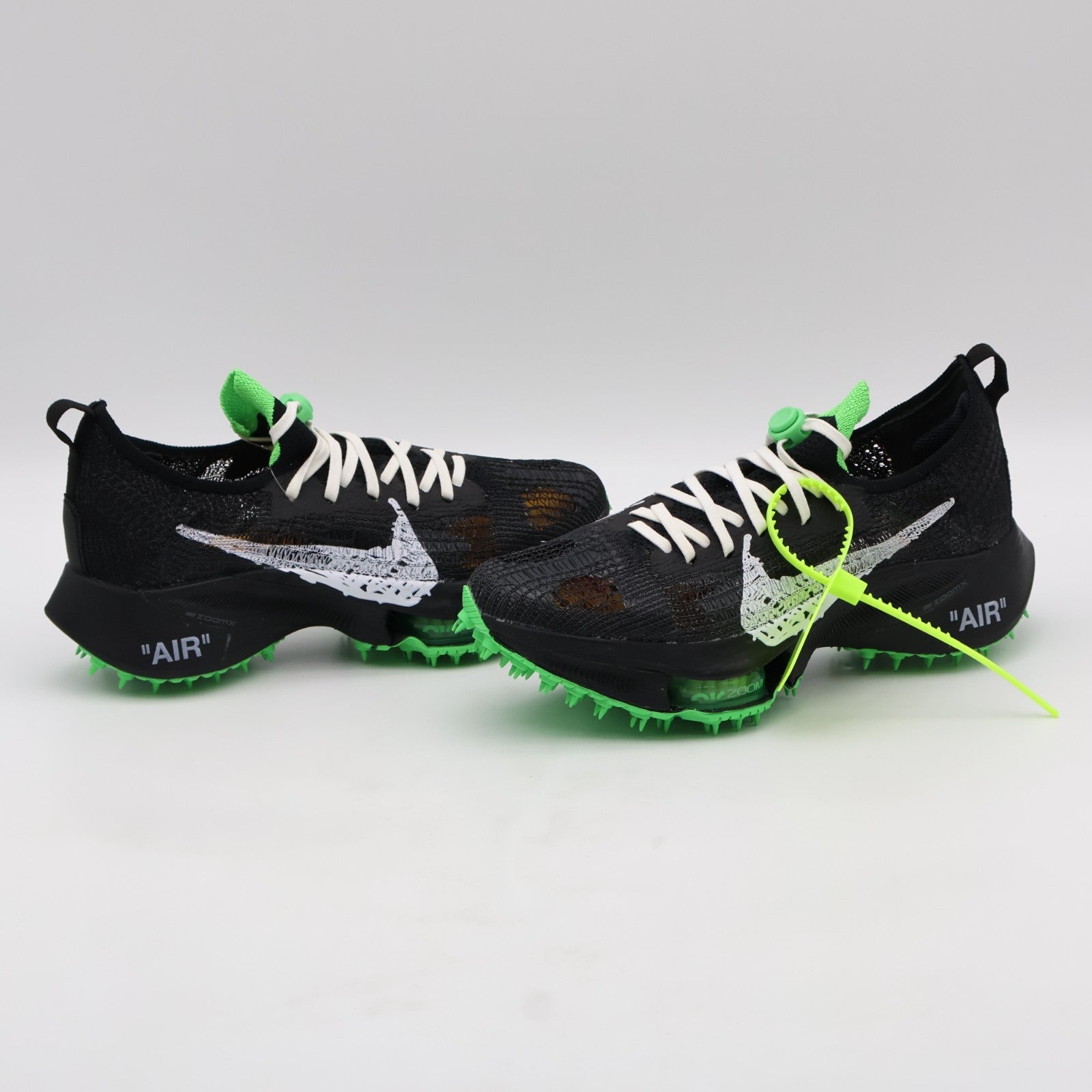 CV0697-001 Off-White Nike Air Zoom Tempo Next% Flyknit Black (Men's)
