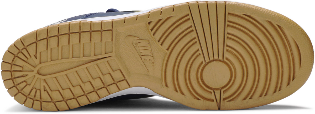 CK3480-700 Supreme Ã Nike SB Dunk Low OG QS "Metallic Gold/Navy" (Men's)
