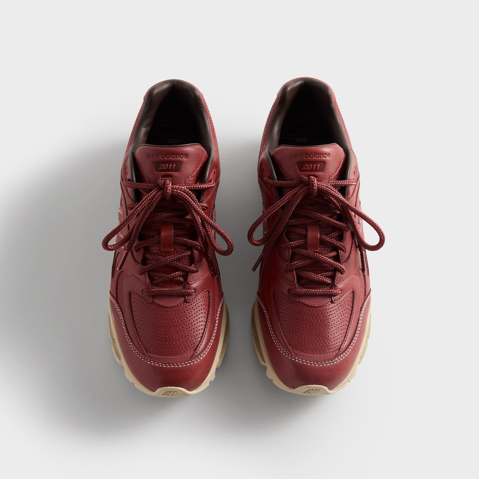 U20118V9 U20118V9 KITH Ã New Balance 2011 Bossa Nova/Breakfast Tea (Men's)