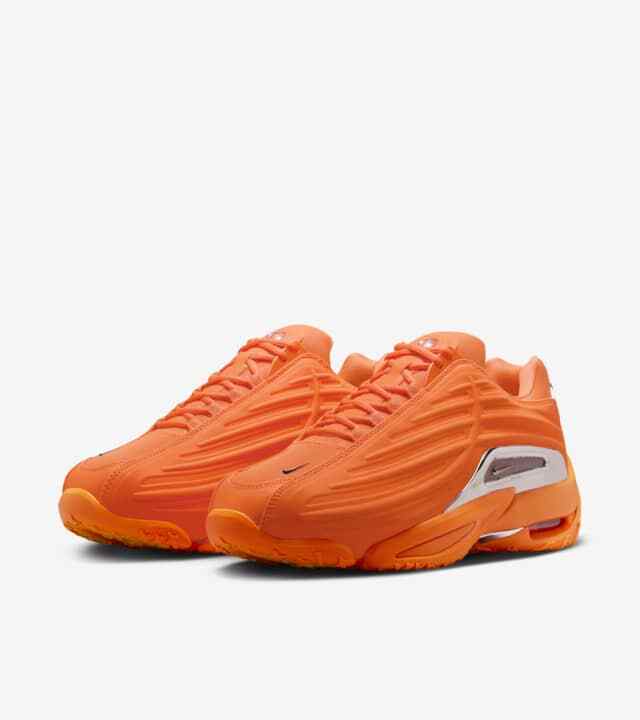 DZ7293-800 Drake NOCTA Nike Hot Step 2 Total Orange (Men's)