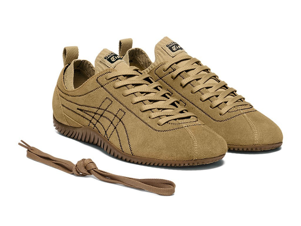 1183C489-250 Onitsuka Tiger Sclaw "Camel Beige/Black" (Men's)