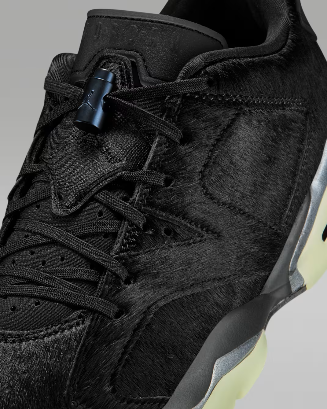 IO9786-001 Nike Air Jordan 6 Retro Low Blackout (Women's)