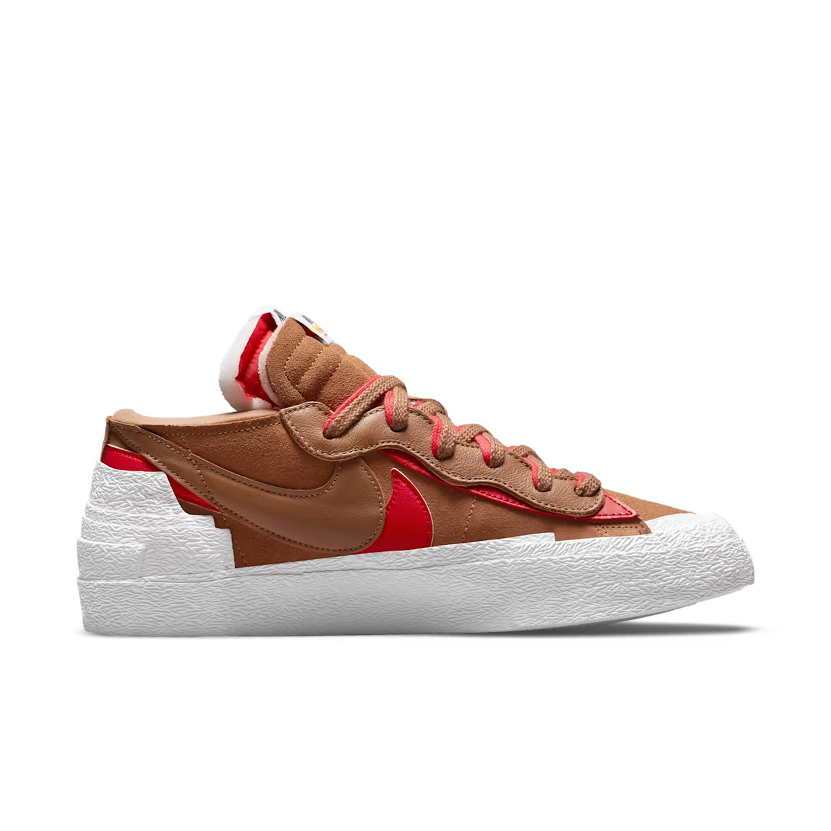 DD1877-200 SACAI Ã NIKE BLAZER LOW "BRITISH TAN" (Men's)