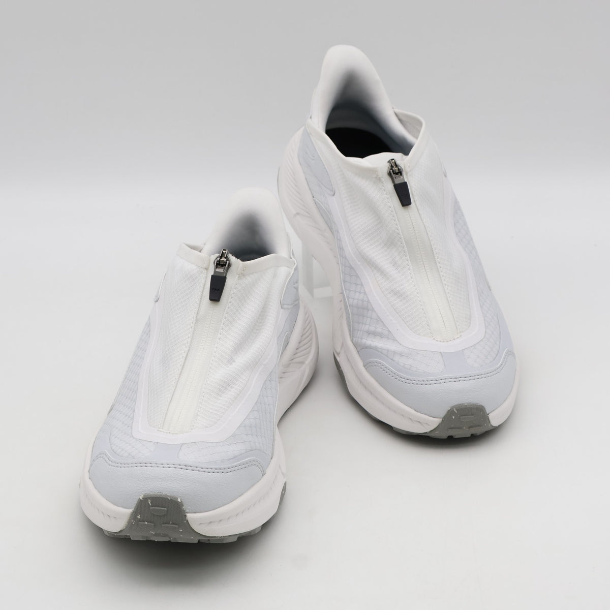 1162850-WMC Hoka Project Transport White Grey (Men's)