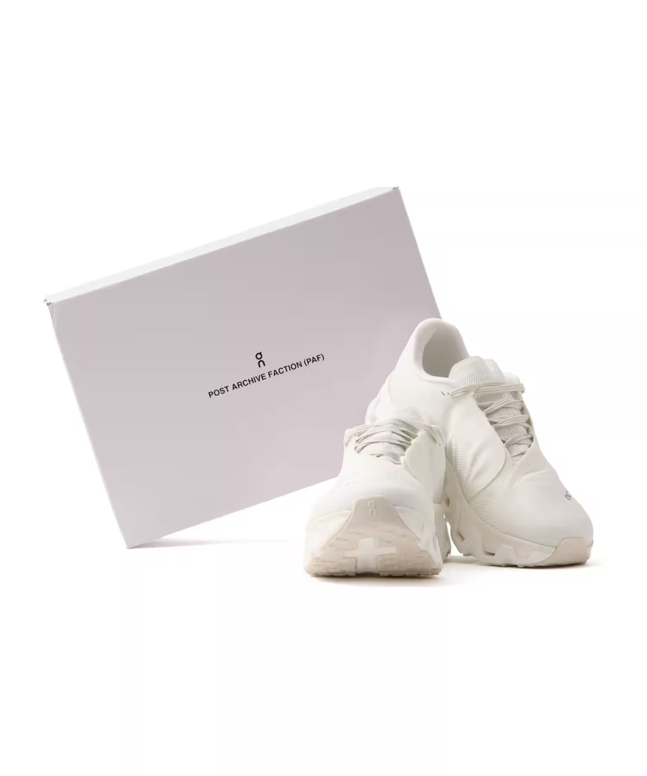 3WF30701200 POST ARCHIVE FACTION Ã On Cloudmonster Hyper White (Women's)
