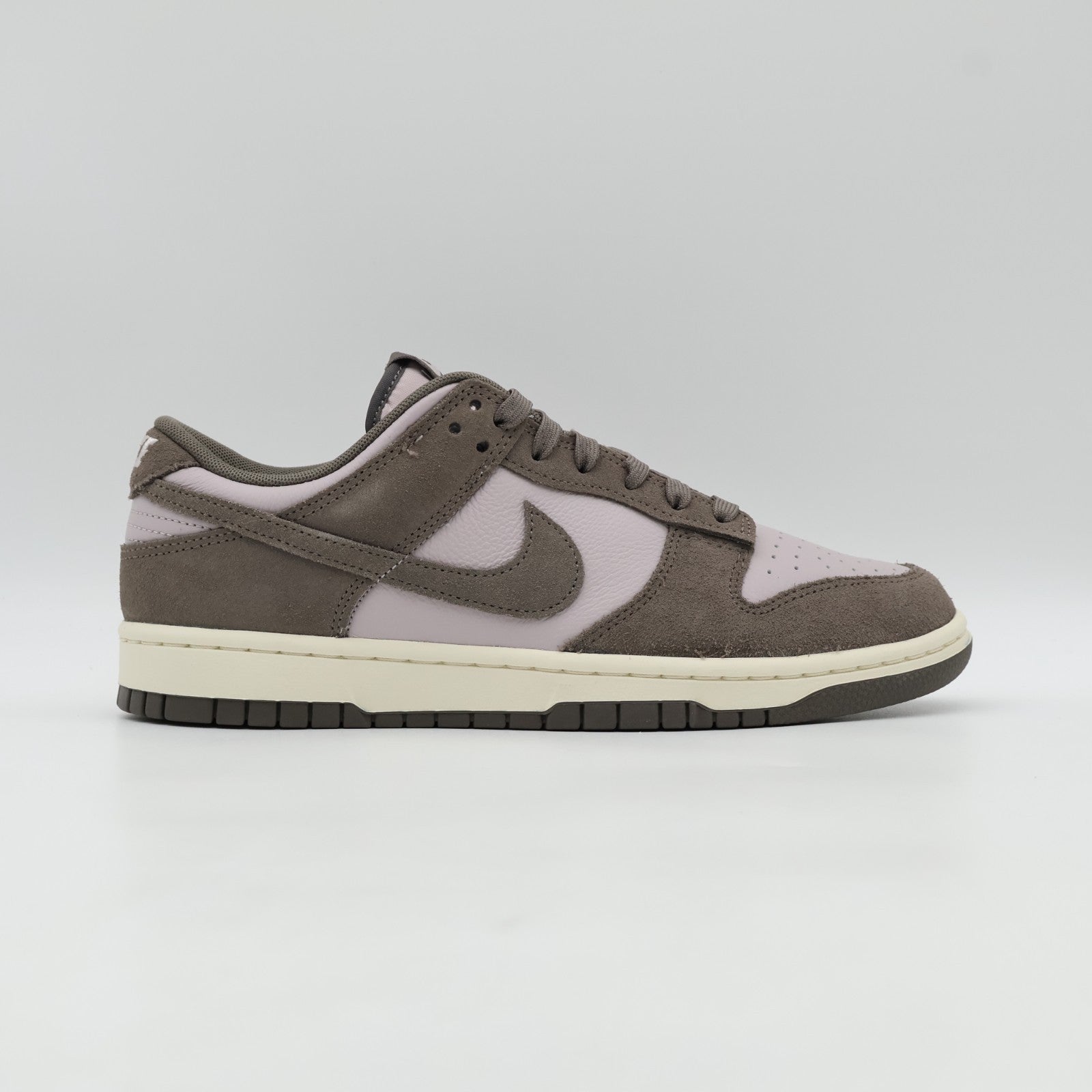 FQ8249-001 Nike Dunk Low SE Platinum Violet Cave Stone (Men's)