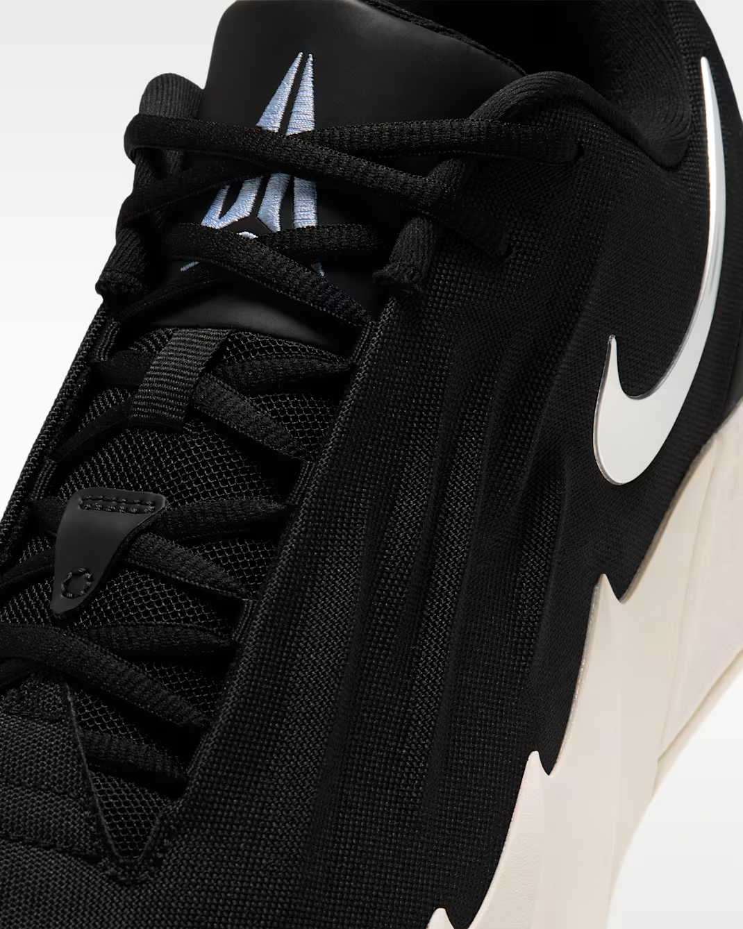 IM4162-004 Nike Twelve Time "Black/Pale Ivory" (Men's)