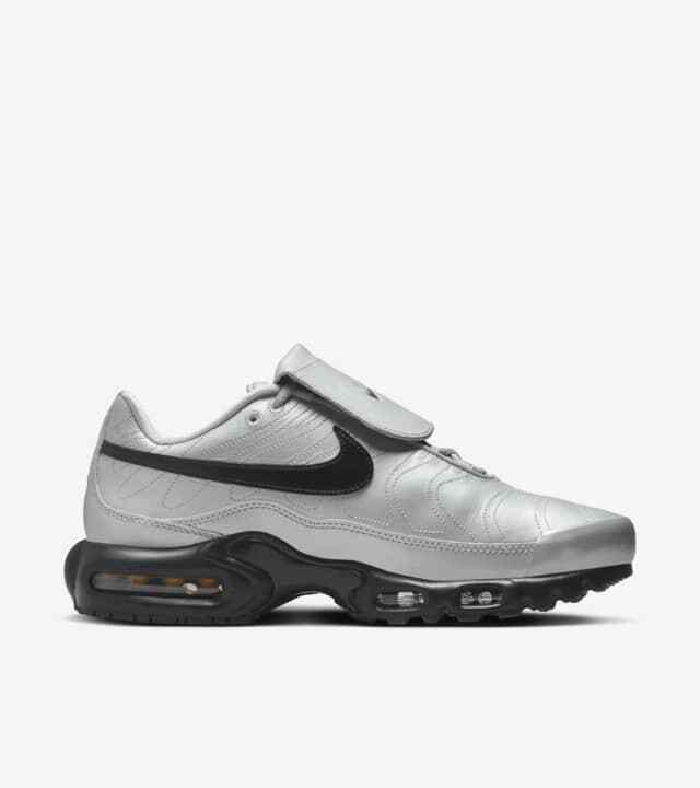 HM6850-001 Nike Air Max Plus Tiempo Wolf Grey and Black (Men's)