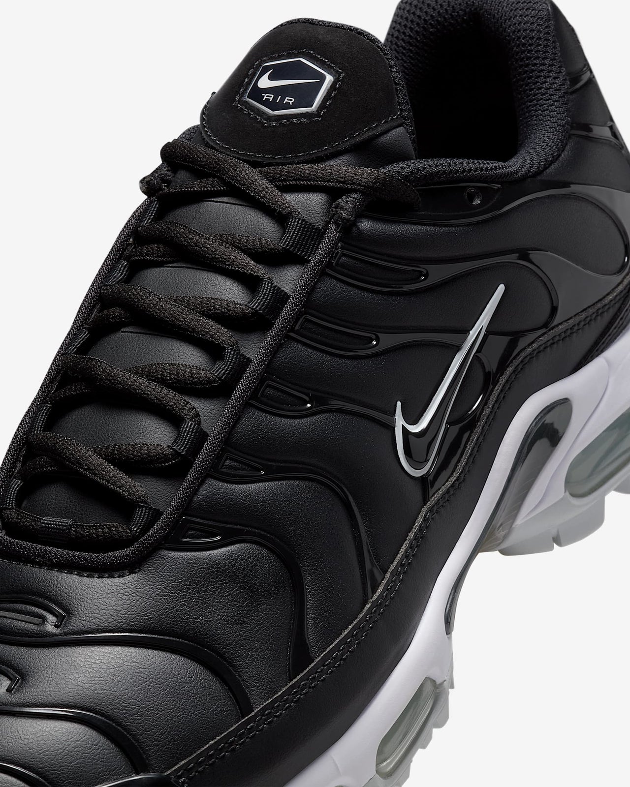 FZ4150-001 Nike Air Max Plus Golf Black Gold Salsa Red White (Men's)
