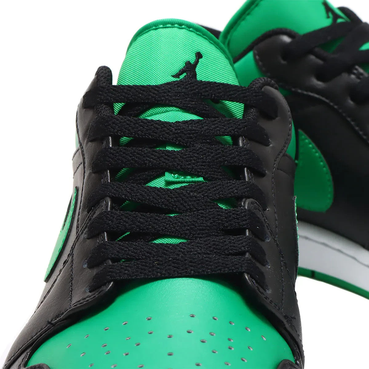 553558-065 Nike Air Jordan 1 Low "Lucky Green" (Men's)