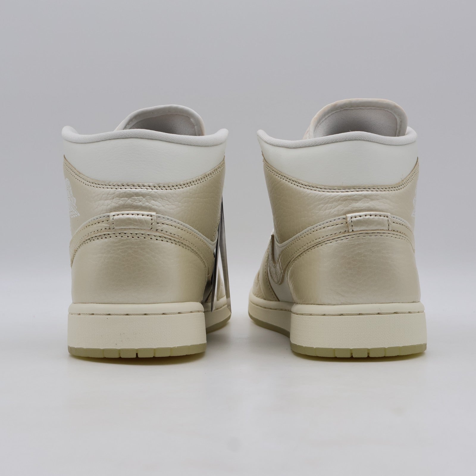 HV5159-100 Nike Air Jordan 1 Mid Metallic Team Gold ( Women's )
