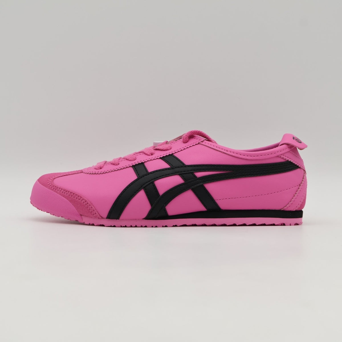 1183C102-701 Onitsuka Tiger MEXICO 66 DRAGON FRUIT BLACK (Men's)