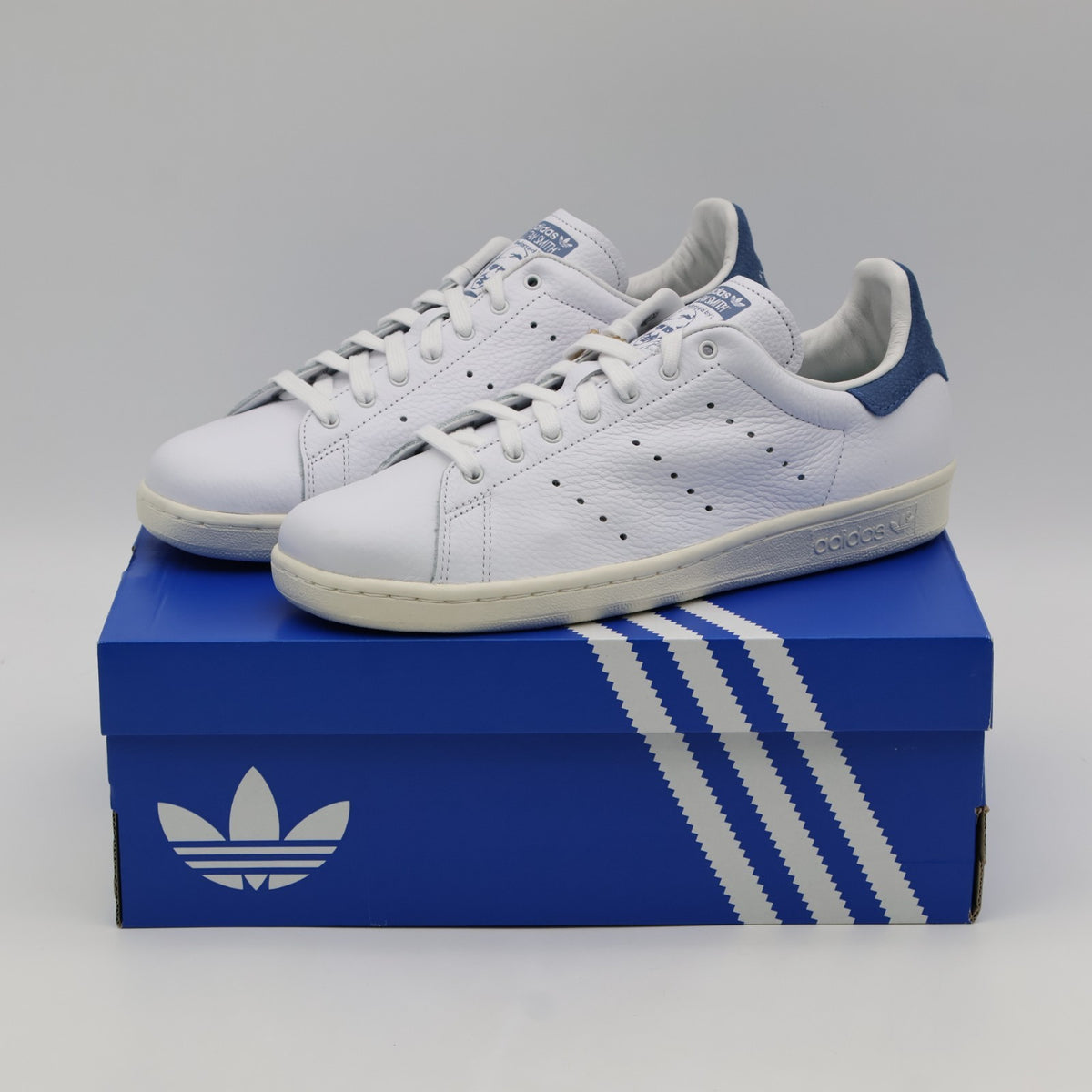 KZ6938 Adidas Stan Smith 80s "Cloud White/Focus Blue" (Men's)