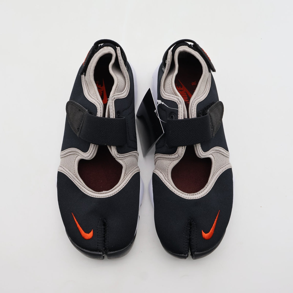 IW1244-010 Nike Air Rift "Black/College Grey" (Men's)