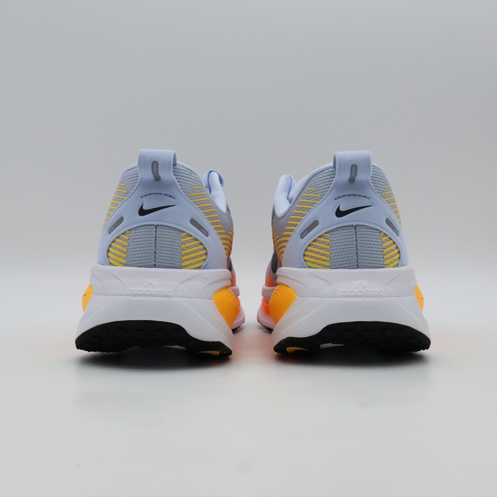 HM6803-404 Nike Vomero 18 "Hydrogen Blue/Laser Orange" (Men's)
