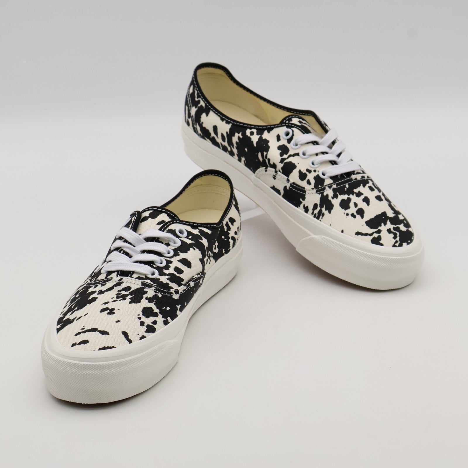 VN000EBNBPT Vans Premium Authentic 44 Black Marshmallow (Men's)