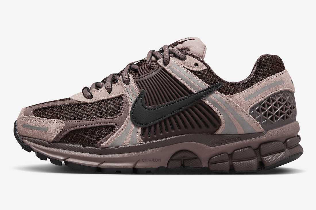 FV1166-200 Nike Zoom Vomero 5 Pink Oxford and Plum Eclipse (Women's)