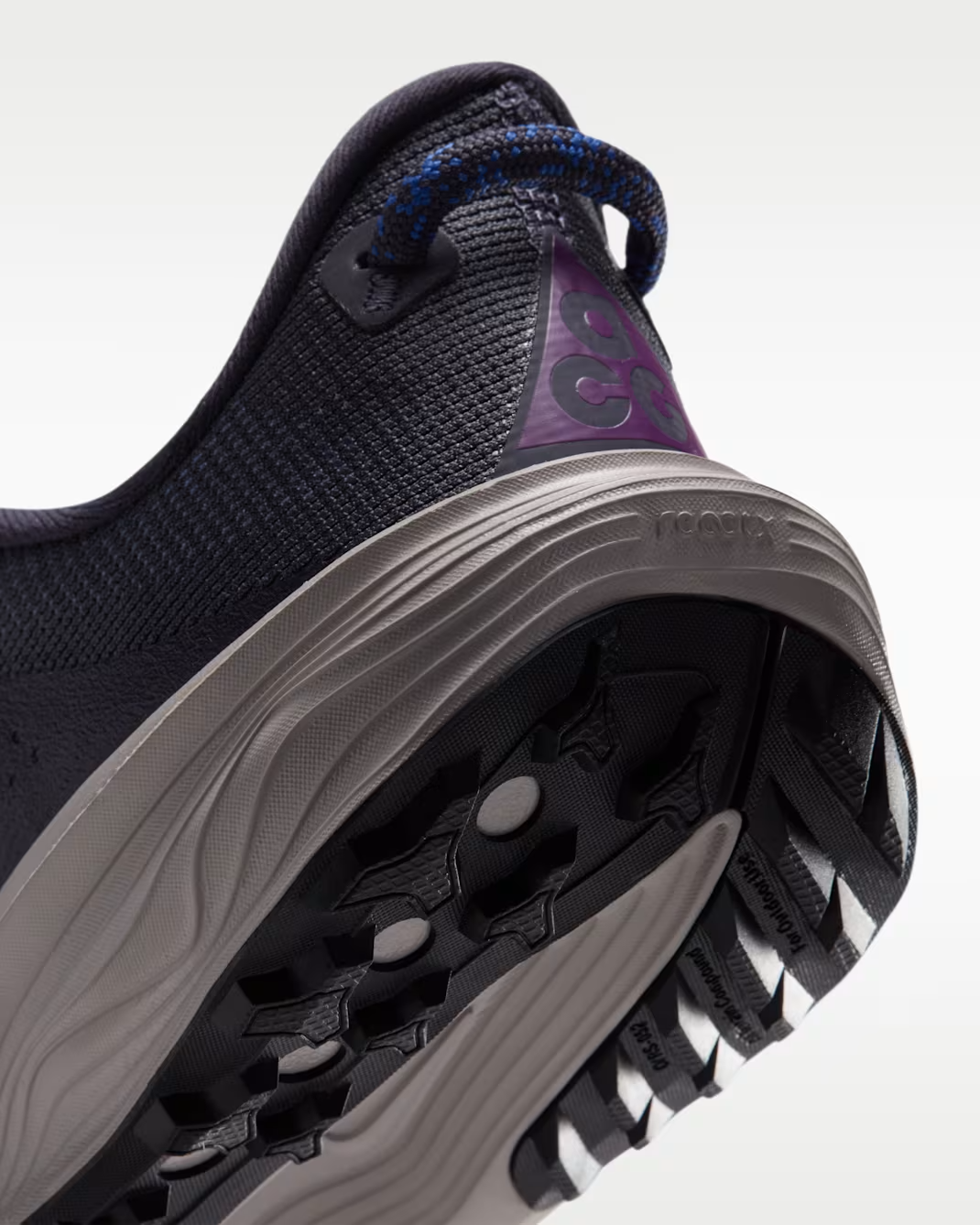 IH2305-005 Nike GS ACG Pegasus Trail "Gridiron/Racer Blue/Vivid Purple"