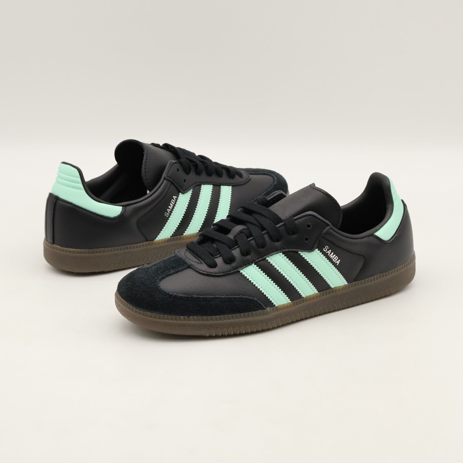 JR7109 adidas Originals Samba OG Clear Mint Pack (Men's)