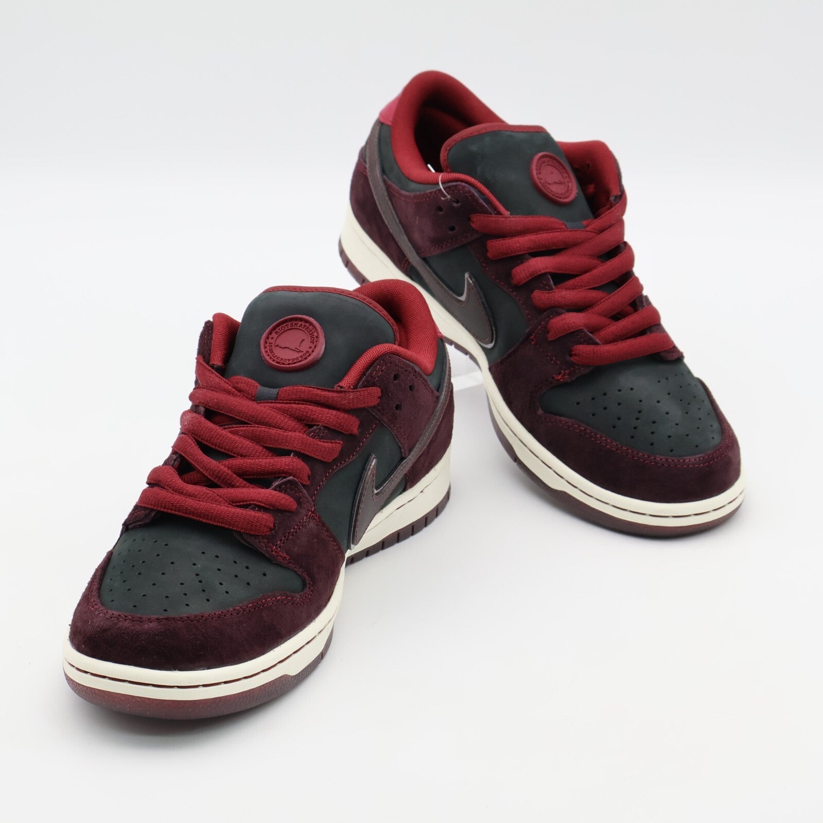FZ1289-200 Riot Skateshop Nike SB Dunk Low Pro QS Mahogany and Team Red (Men's)