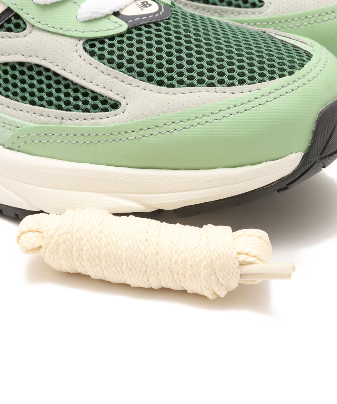 U990AB6 New Balance 990V6 Avocado Natural Mint (Men's)