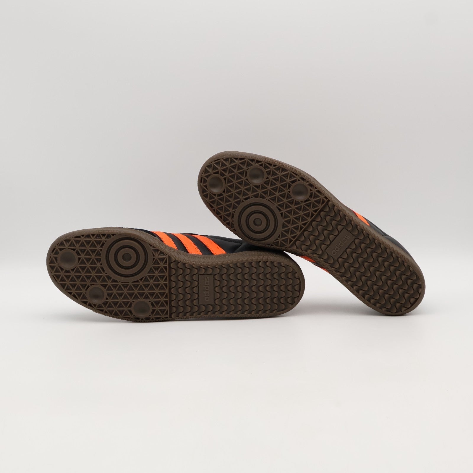 JR0910 adidas Originals Samba OG Core Black Orange Gum (Men's)