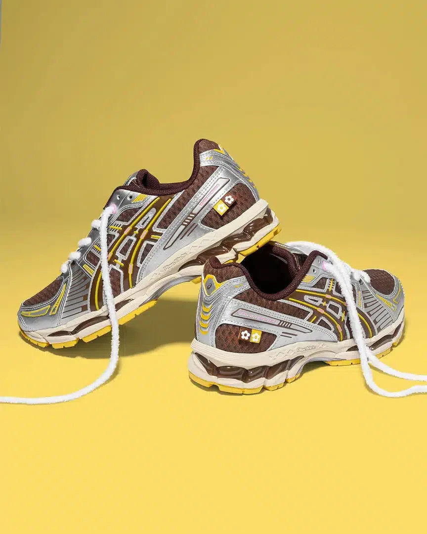 1203B302-200 VANDY THE PINK Ã Asics Gel-Kayano 12.1 Ice Cream Pack (Men's)